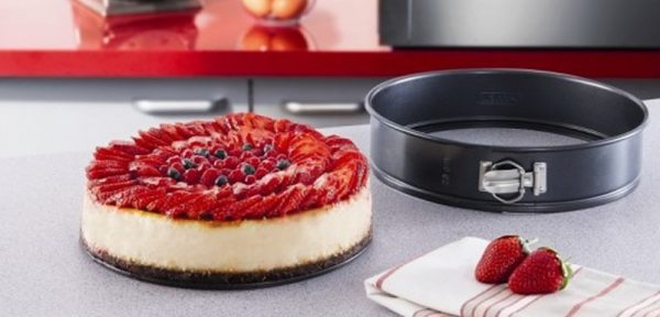 Pyrex Non-Stick Springform 20cm