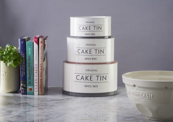 Mason Cash Storage Cake Tin Set 3 Pcs - Image 2