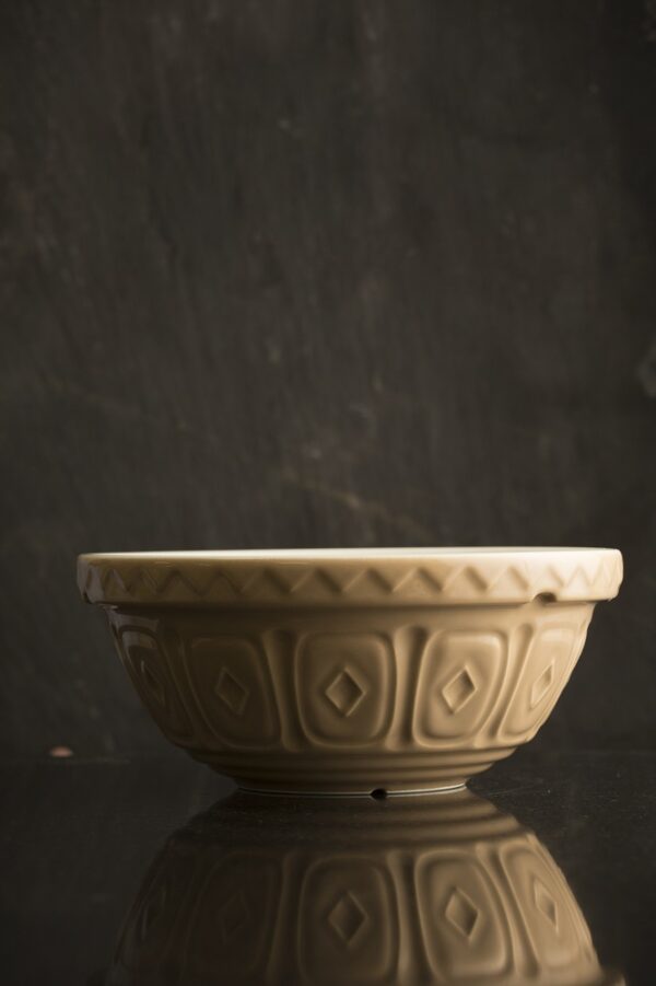 Mason Cash Cane Mixing Bowl 29cm - Image 6