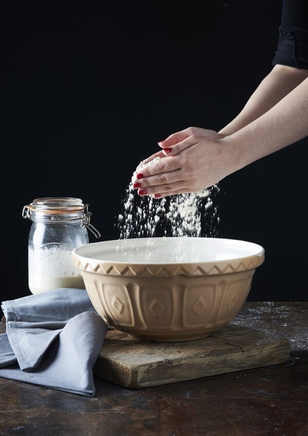 Mason Cash Cane Mixing Bowl 29cm - Image 2