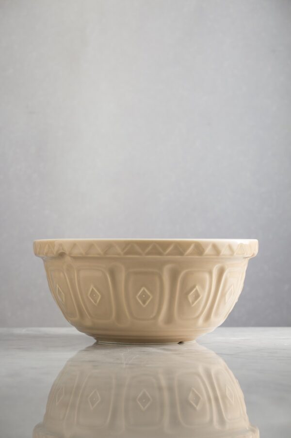 Mason Cash Cane Mixing Bowl 29cm - Image 7