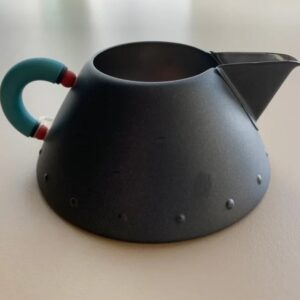 Creamer Black (B9096)
