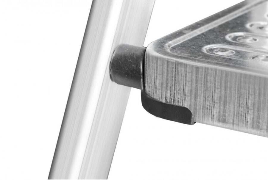 Aluminium Ladder 4 Steps Petrolea Malta