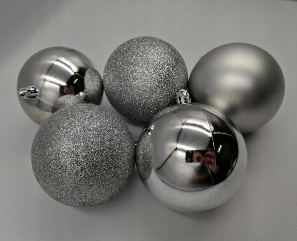 Xmas Bauble 16x50mm Silver