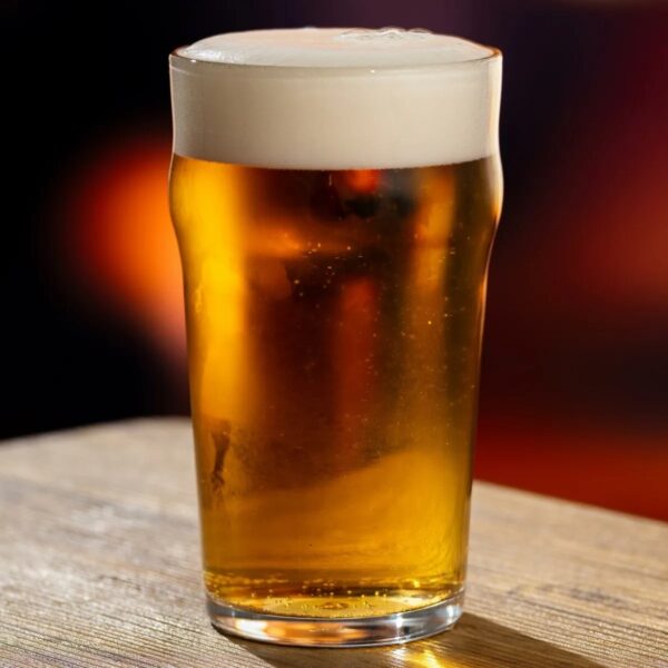 Nonic Beer Tumbler 570ml - Image 2