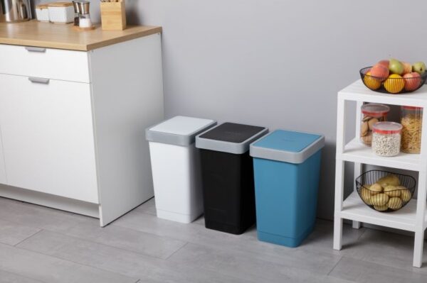 Smart Swing Dustbin 25 Lt White - Image 3