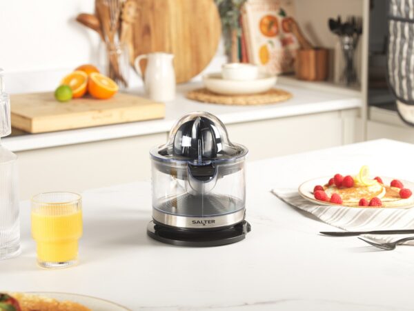Salter Citrus Juicer - Image 4